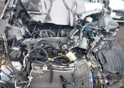 2019 Toyota Sienna Se 8 Passenger from USA, damaged, VIN 5TDXZ3DC4KS014221